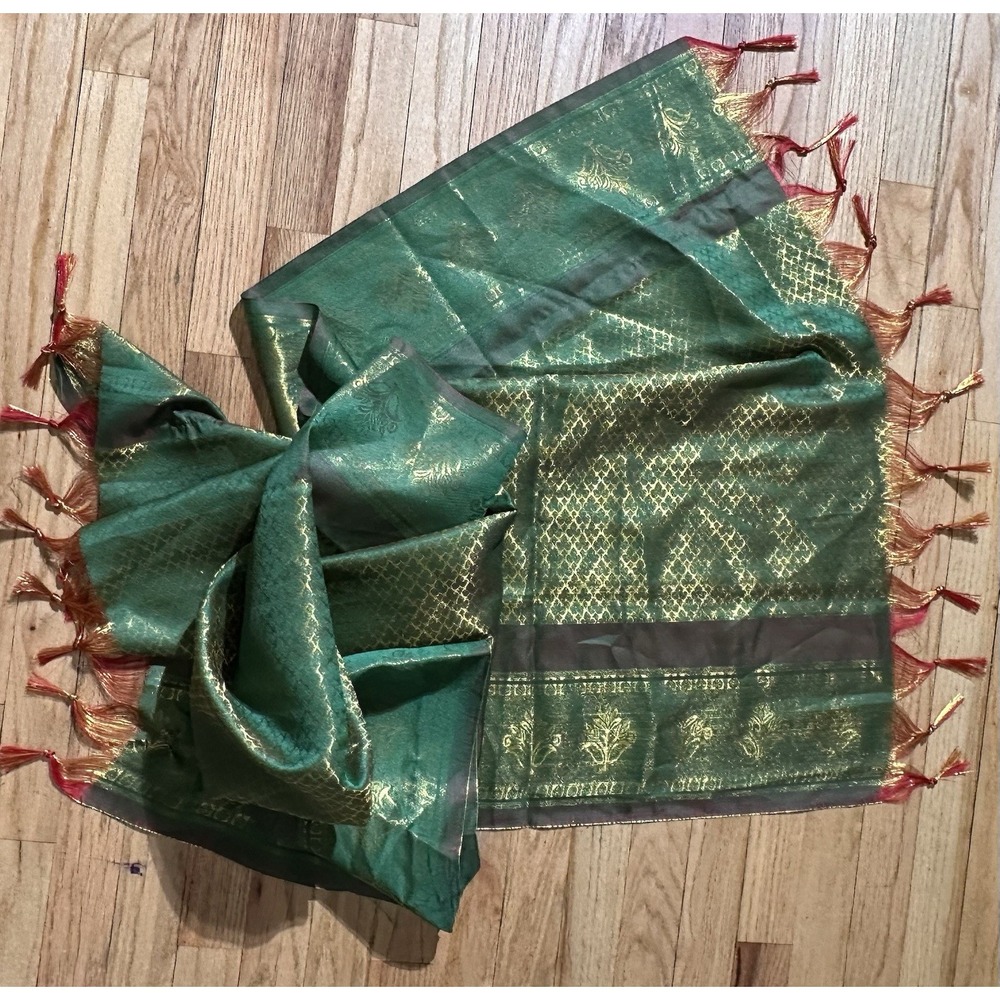 Vintage Green Banarasi Silk Dupatta Scarf Gold Zari Woven  69"